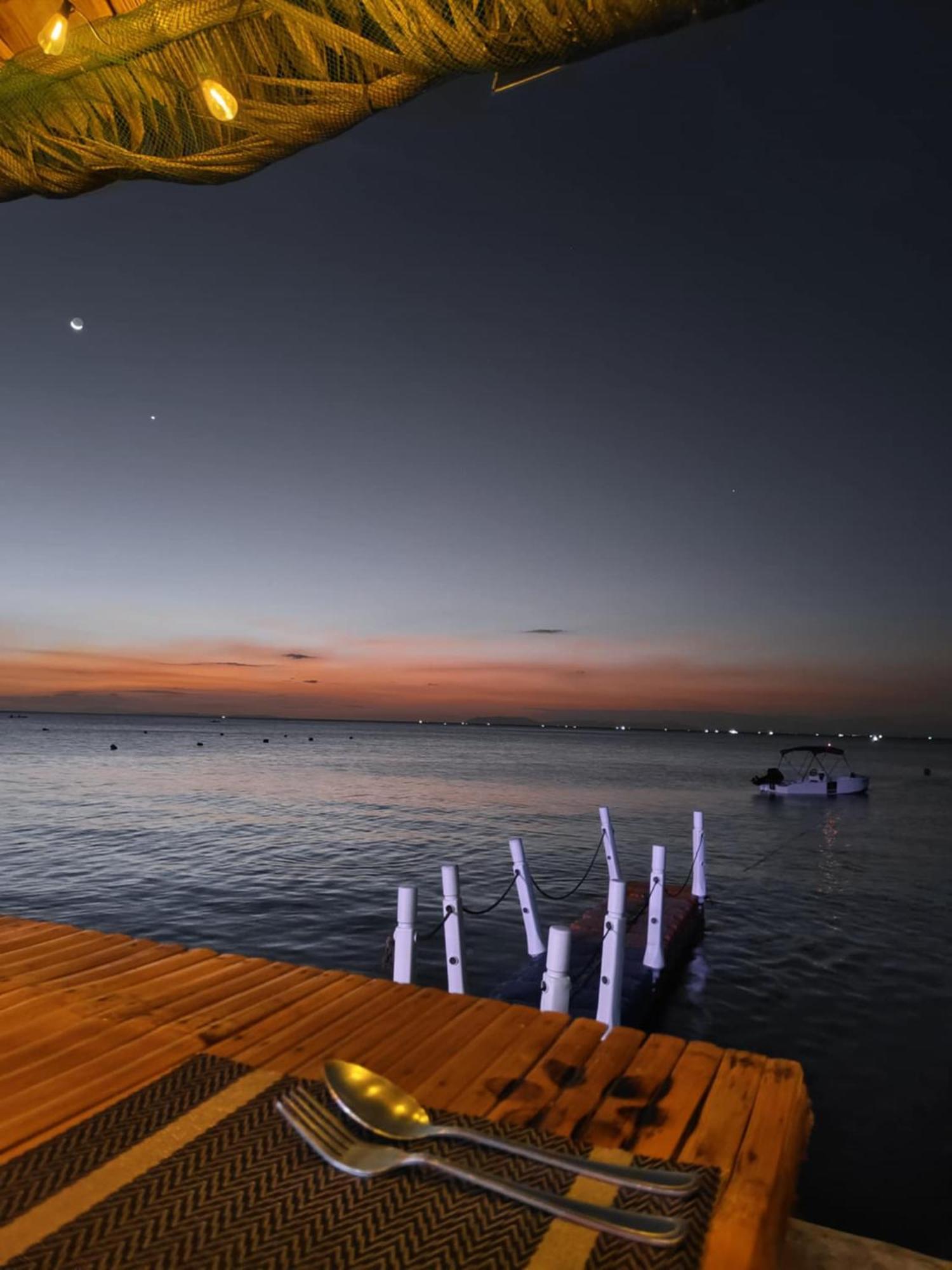 The Philip Ann Resort Mabini  Exteriör bild